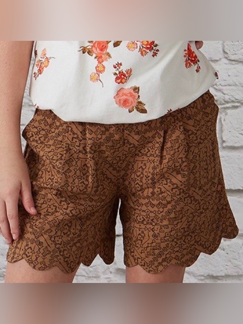 NWT Matilda Jane Big Adventure Shorts in Tan Brown Geometric Brown Design